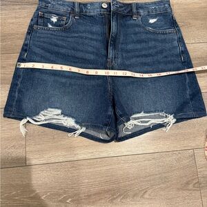 American Eagle denim shorts. Size 8. Gently used.